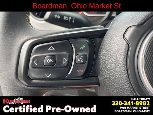 Used 2024 Jeep Gladiator Mojave AWD/4WD image 32