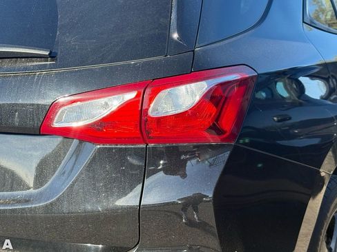 Used 2020 Chevrolet Equinox LT image 11