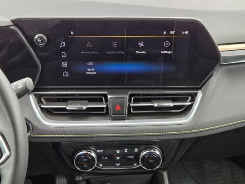 Used 2025 Chevrolet TrailBlazer ACTIV w/ Convenience Package FWD image 16