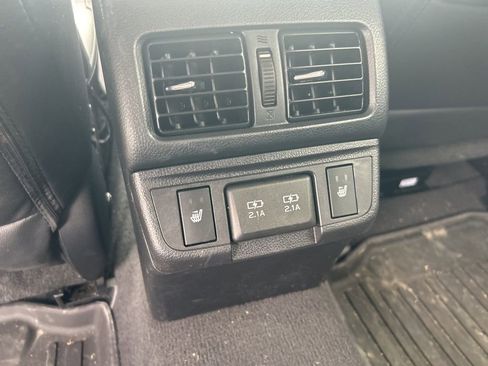 Used 2019 Subaru Outback 2.5i Limited image 13