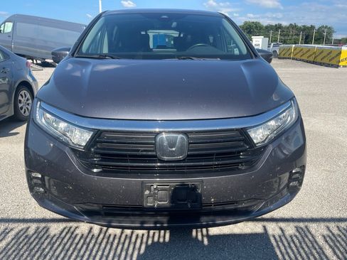 Used 2021 Honda Odyssey Touring image 3