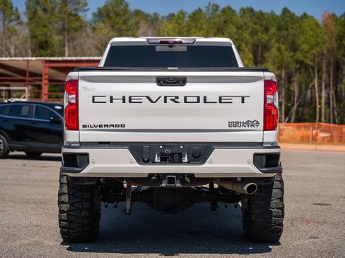 Used 2022 Chevrolet Silverado 3500 High Country w/ LPO, Dark Essentials Package image 6