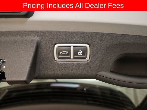 Certified 2023 Kia Sorento SX AWD/4WD image 6
