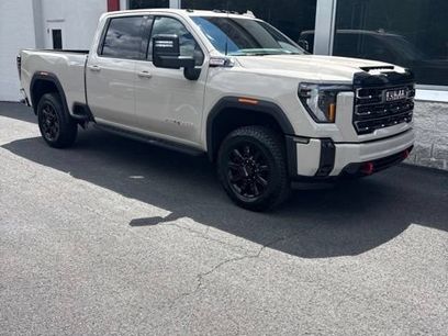 New 2026 GMC Sierra 2500 AT4 w/ AT4 Premium Plus Package