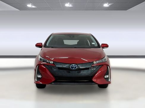 Used 2017 Toyota Prius Prime Advanced FWD image 6