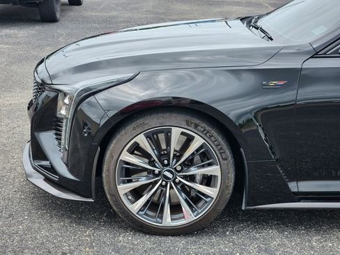 Used 2025 Cadillac CT5 V Blackwing w/ Carbon Fiber 2 Package image 8