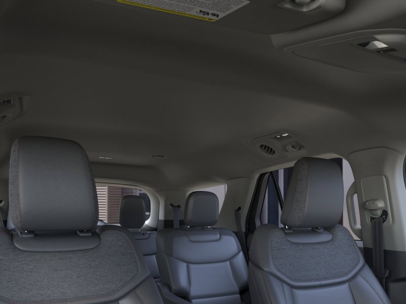 Used 2026 Ford Explorer Active w/ Active Comfort Package AWD/4WD image 23