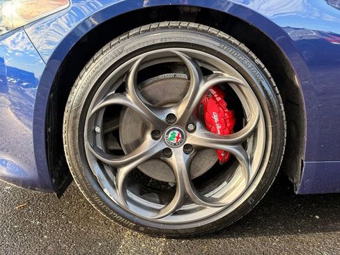 Used 2020 Alfa Romeo Giulia Ti Sport w/ Quick Order Package 22S Sport image 10