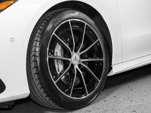 New 2026 Mercedes-Benz CLA 35 AMG 4MATIC image 27