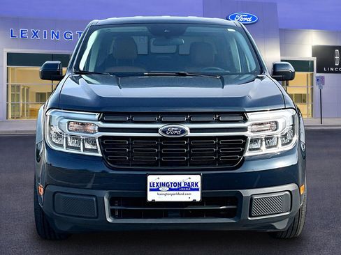 Certified 2022 Ford Maverick Lariat FWD image 2