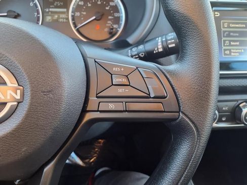 Used 2025 Nissan Kicks Play S image 14