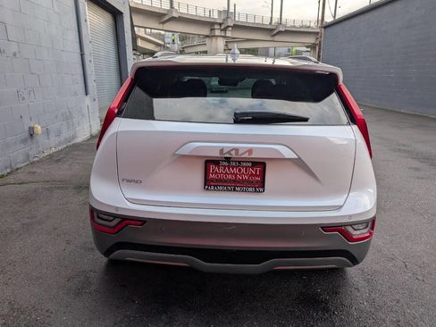 Used 2023 Kia Niro Wave image 4