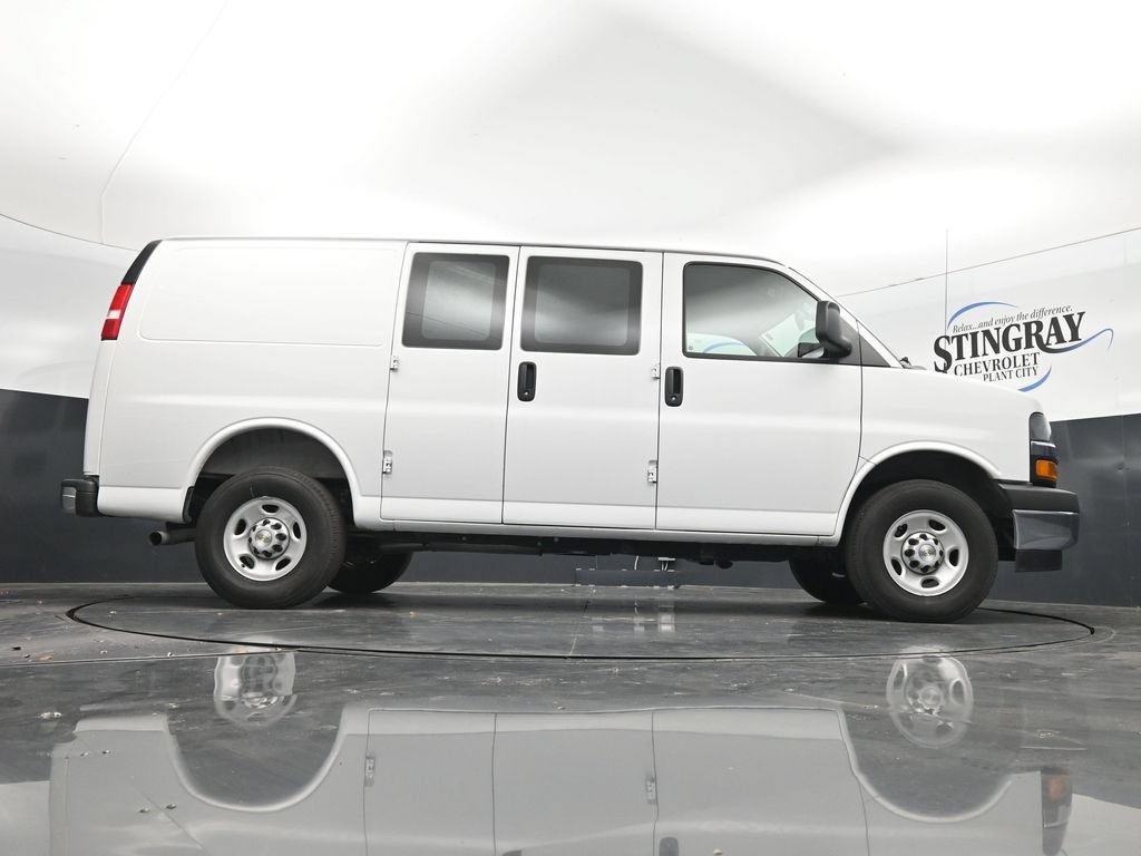 Certified 2025 Chevrolet Express 2500 w/ Driver Convenience Package RWD image 33