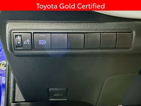 Certified 2022 Toyota Corolla SE image 9