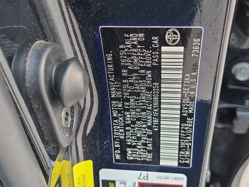 Used 2017 Toyota Camry SE FWD image 28