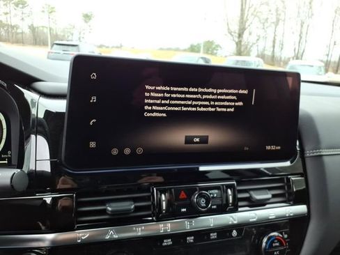 New 2026 Nissan Pathfinder Platinum image 12