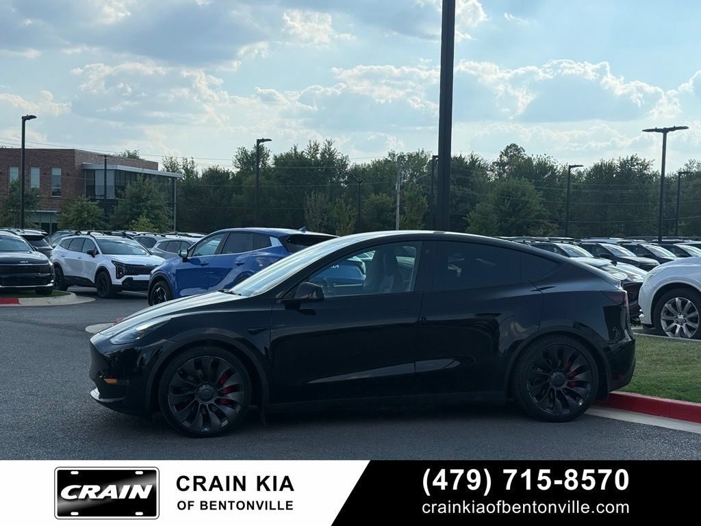 Used 2022 Tesla Model Y Performance AWD/4WD image 4