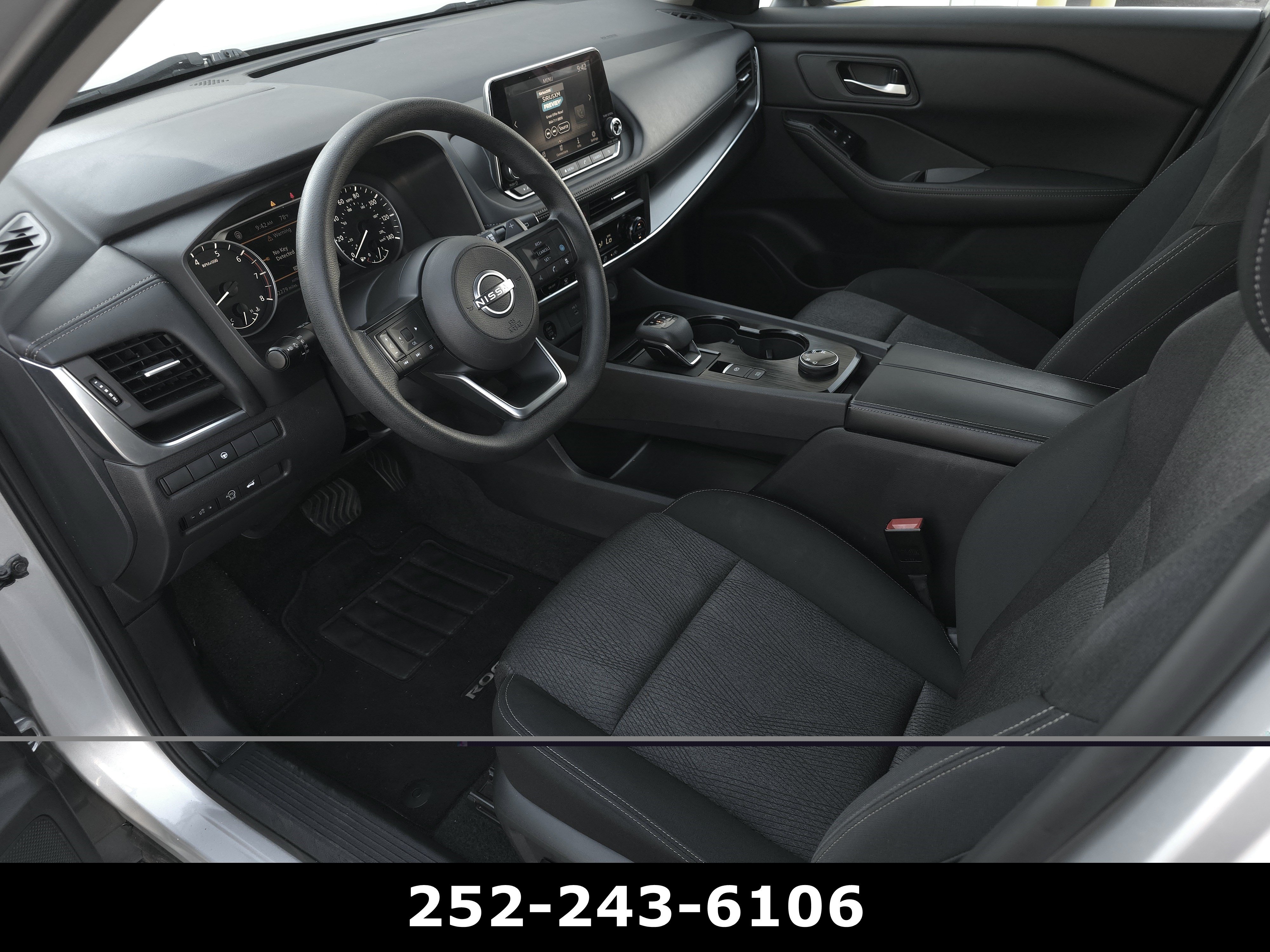 Used 2024 Nissan Rogue SV AWD/4WD image 9