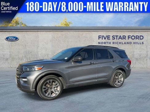 Used 2021 Ford Explorer XLT w/ Equipment Group 202A image 5