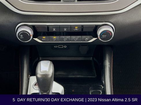 Used 2023 Nissan Altima 2.5 SR FWD image 19