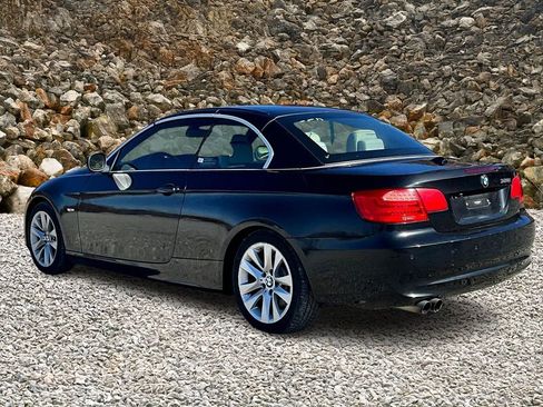 Used 2013 BMW 328i Convertible image 9