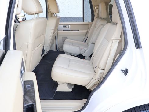 Used 2017 Ford Expedition Limited w/ Equipment Group 301A image 21