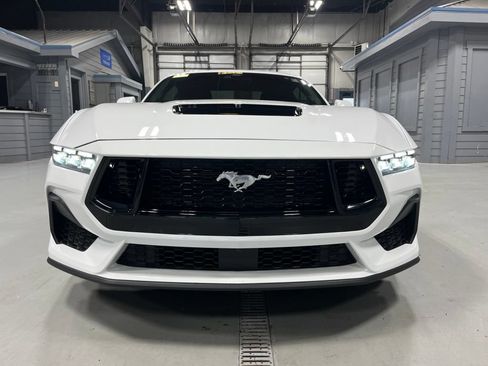 Used 2024 Ford Mustang GT Premium RWD image 2