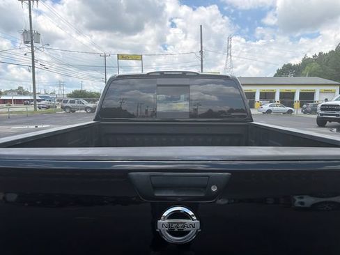 Used 2021 Nissan Titan SV w/ Accessory Utility Package AWD/4WD image 28