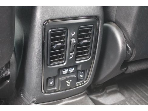 Used 2020 Dodge Durango R/T image 38