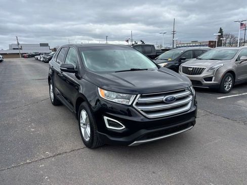 Used 2018 Ford Edge SEL w/ Equipment Group 201A image 3