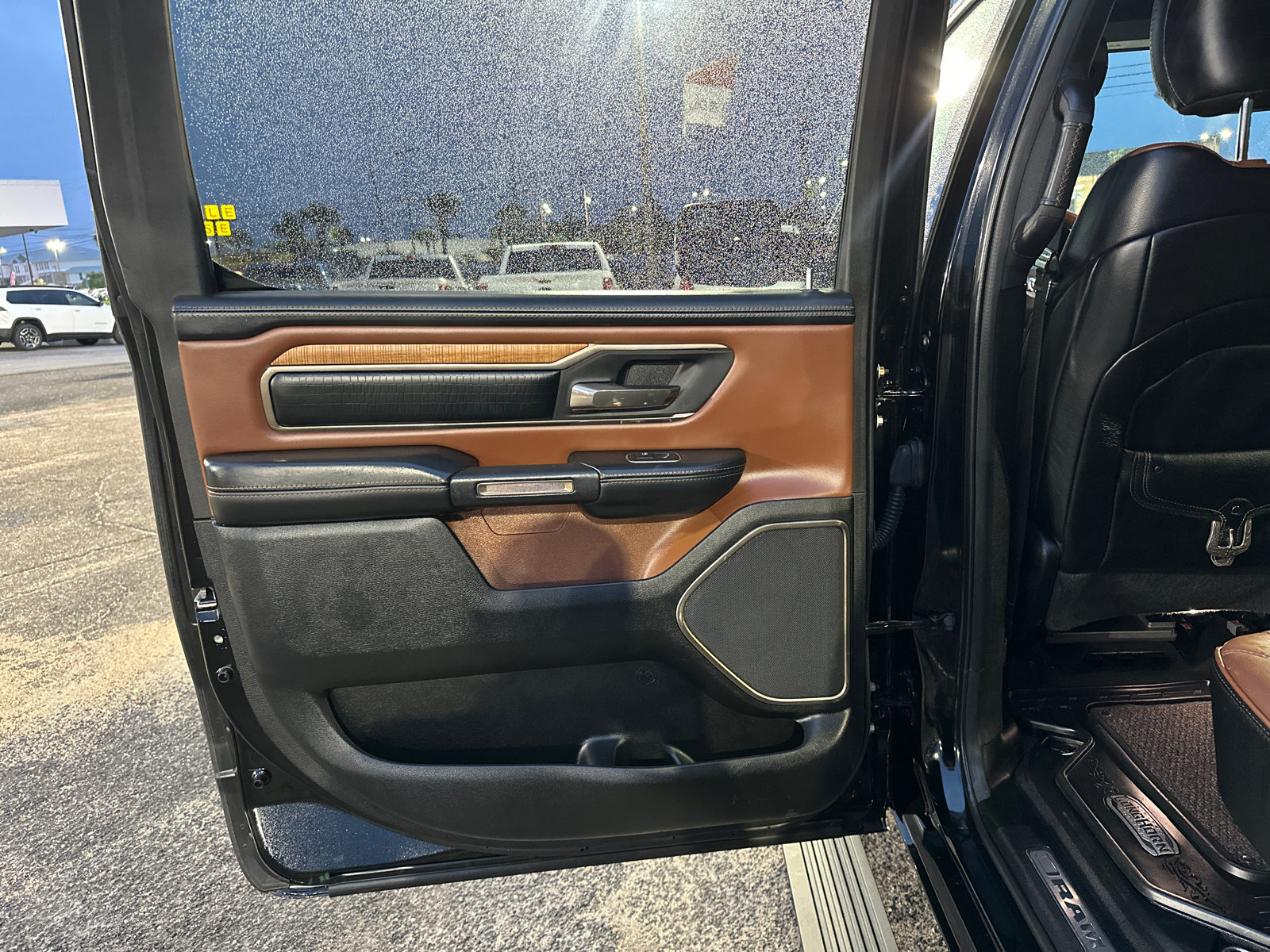 Used 2021 RAM 1500 Limited AWD/4WD image 13