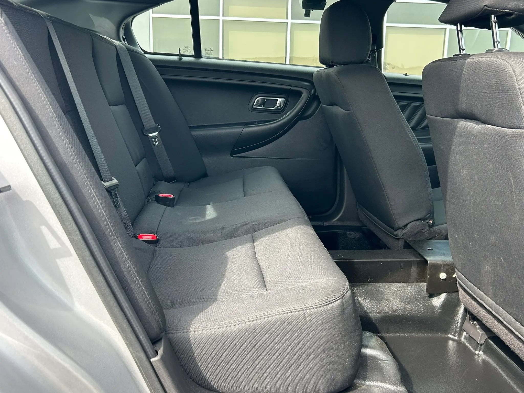 Used 2019 Ford Taurus Police Interceptor AWD w/ Ultimate Wiring Package image 27