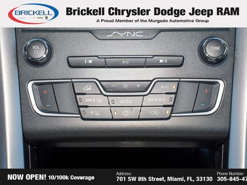 Used 2020 Ford Fusion SE image 22