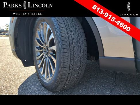Certified 2022 Lincoln Aviator Reserve w/ Elements Package Plus image 35