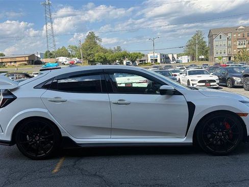 Used 2019 Honda Civic Type R image 8