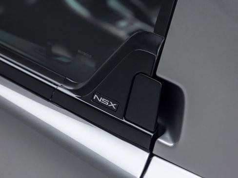 Used 2004 Acura NSX T image 27