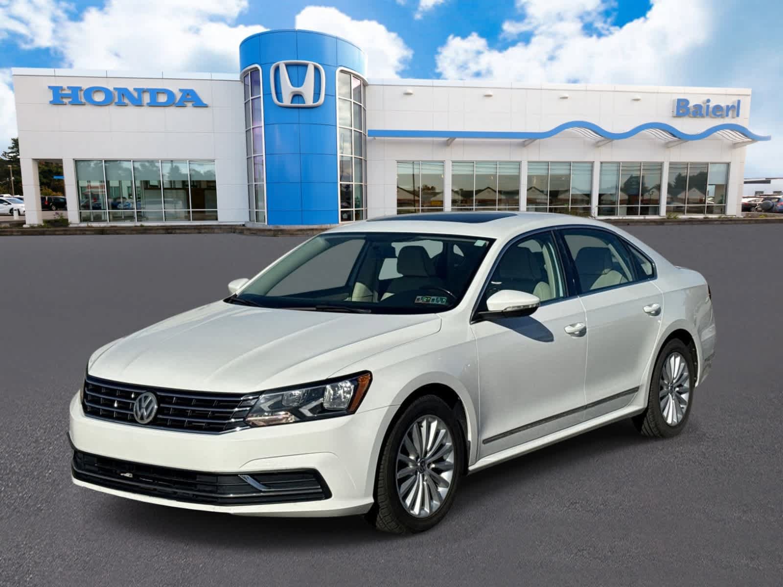 Used 2016 Volkswagen Passat 1.8T SE FWD image 1