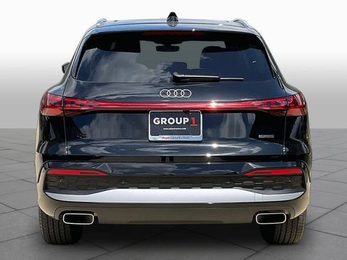 Used 2025 Audi Q5 Premium w/ Convenience Package AWD/4WD image 5