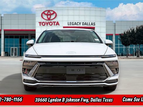 Used 2024 Hyundai Sonata SEL FWD image 6