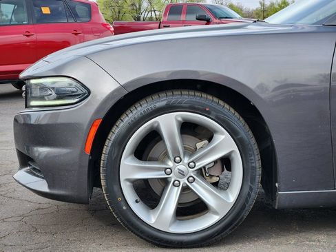 Used 2018 Dodge Charger SXT Plus w/ Quick Order Package 29J RWD image 11