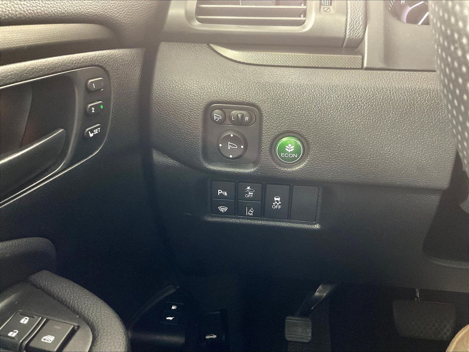 Used 2025 Honda Passport TrailSport image 15