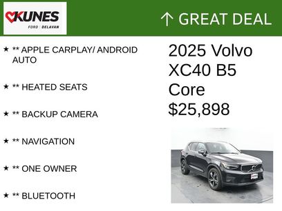 Used 2025 Volvo XC40 B5 Core