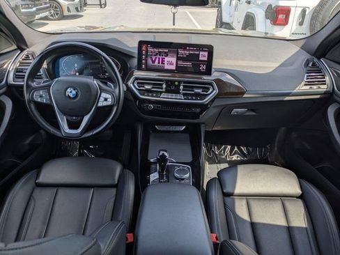 Used 2023 BMW X4 xDrive30i w/ Parking Assistance Package AWD/4WD image 16