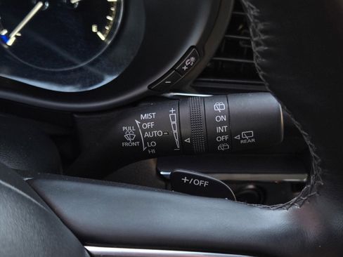 Used 2024 MAZDA CX-30 AWD 2.5 S w/ Premium Package image 23