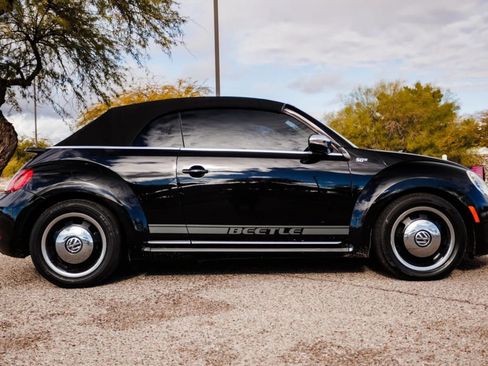 Used 2013 Volkswagen Beetle 2.5 50's Edition image 4