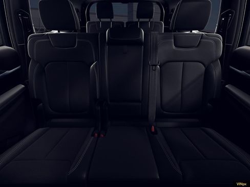 New 2026 Jeep Grand Cherokee L 4WD image 17