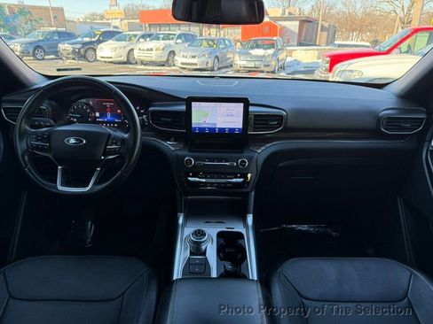 Used 2020 Ford Explorer Limited image 42