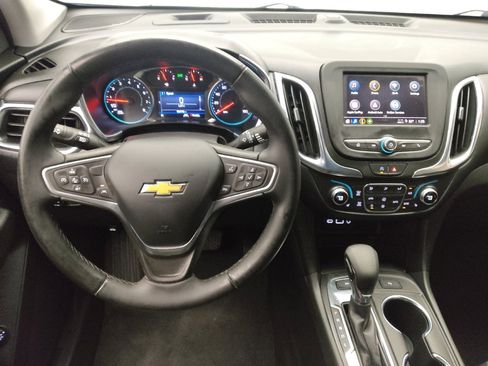 Used 2023 Chevrolet Equinox LT w/ Driver Convenience Package image 22