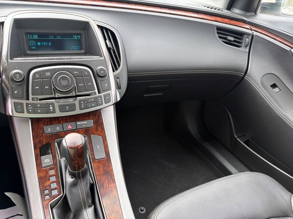 Used 2010 Buick LaCrosse CXL FWD image 19