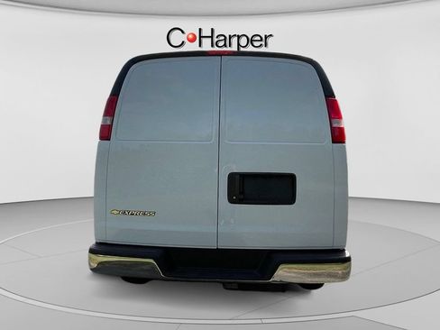 New 2025 Chevrolet Express 3500 w/ Driver Convenience Package RWD image 4